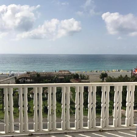 Sea View Studio Apartment In Gonio-Kwariati Exterior foto