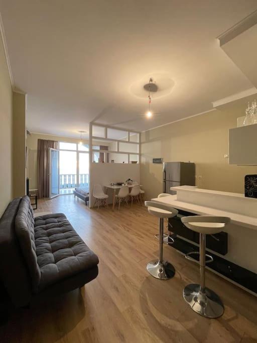 Sea View Studio Apartment In Gonio-Kwariati Exterior foto